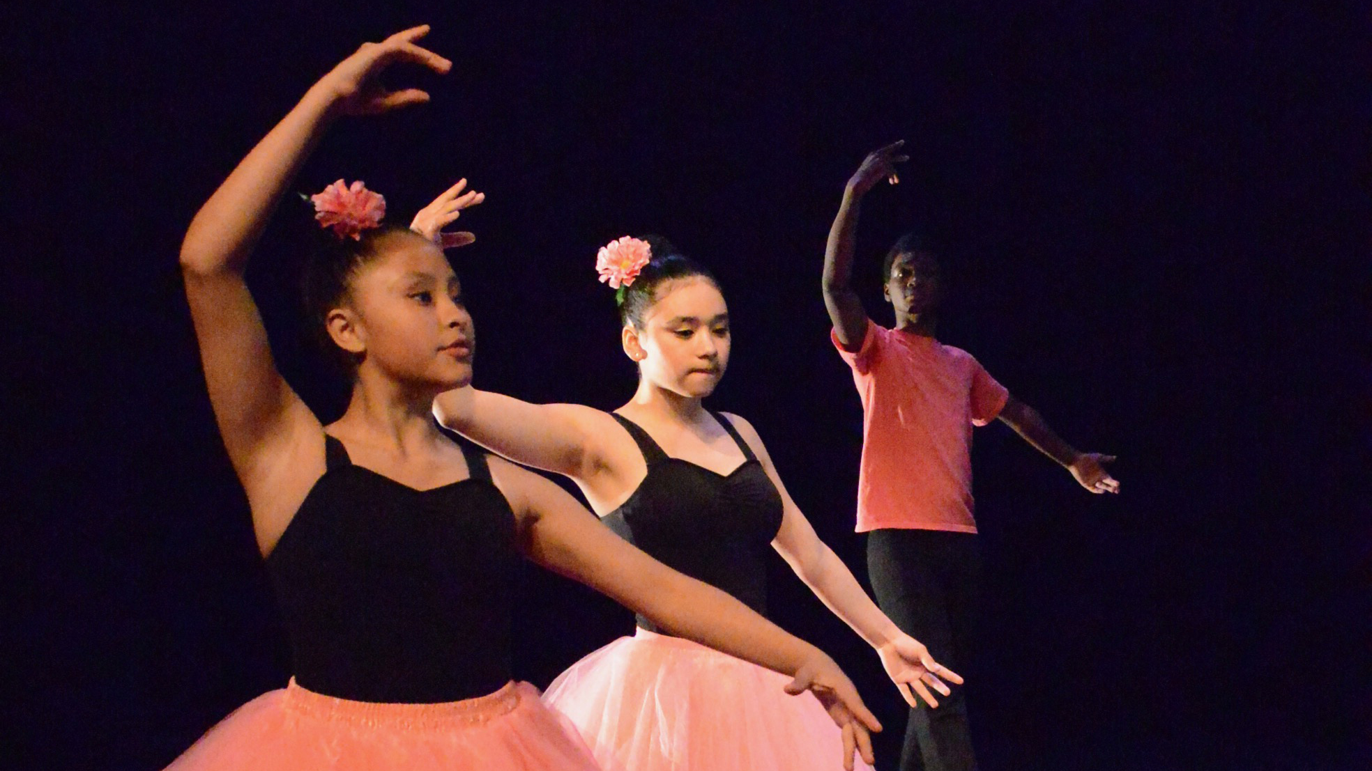 Youth Beginning Ballet | Ages 10-13 | Saturdays 12:00-1:00