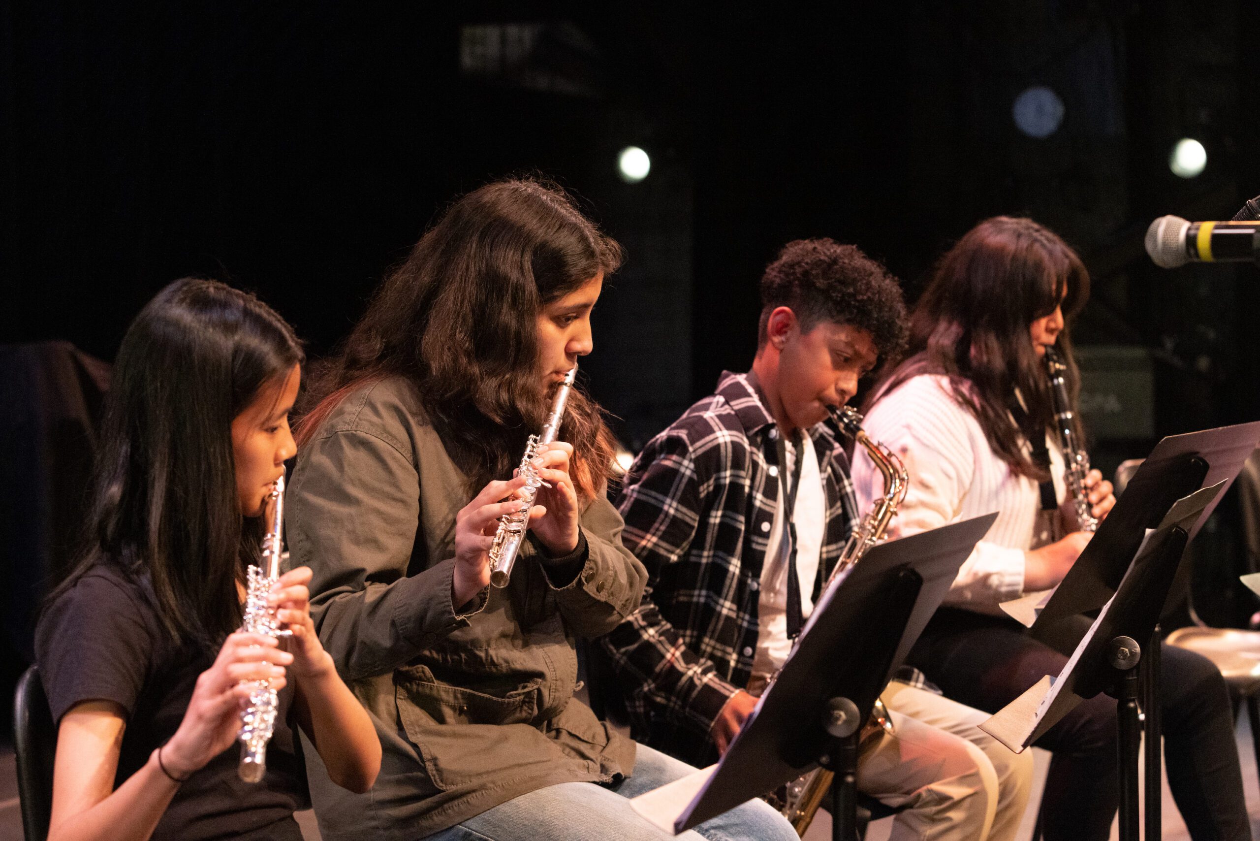 Pre-Teen Woodwinds (Flute, Clarinet, Sax) | Ages 10-12 | Saturdays, 10-11am